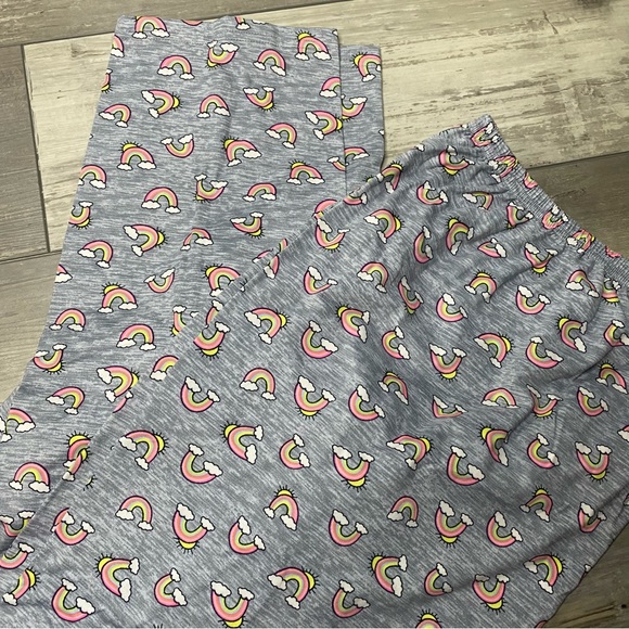 NEW Comfy Pijama Set Medium Gray and Rainbow - Picture 2 of 3